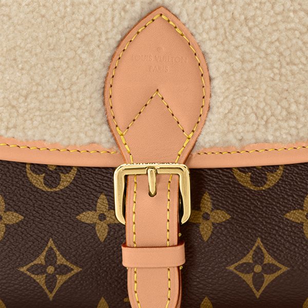 Louis Vuitton Diane Handbag M46317