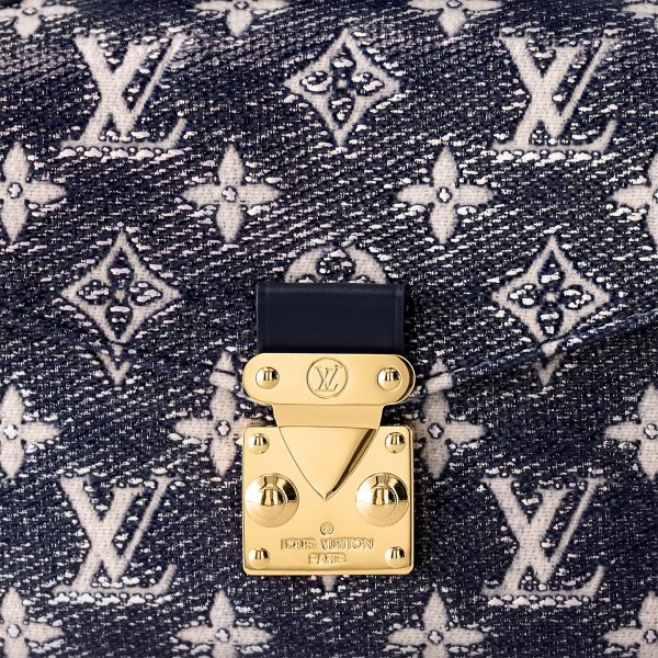 Louis Vuitton M22834 Pochette Métis East West