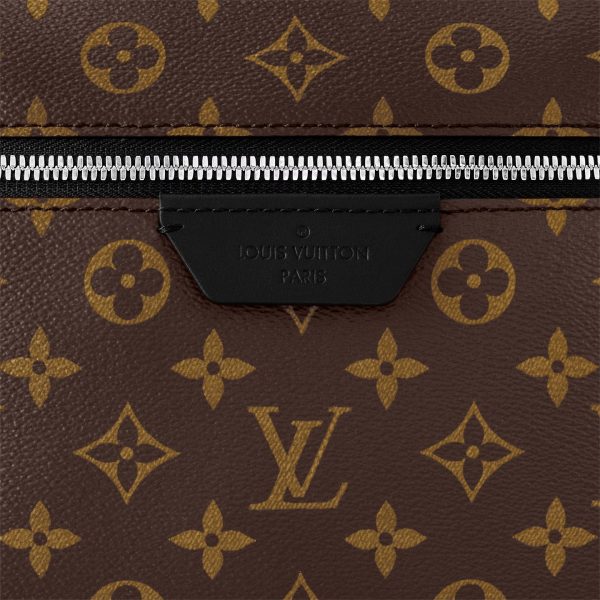 Louis Vuitton Monogram M46684 Discovery Backpack PM