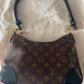 Louis Vuitton M45831 Boulogne Black photo review