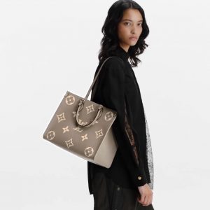 Louis Vuitton OnTheGo MM M45494 Dove Cream