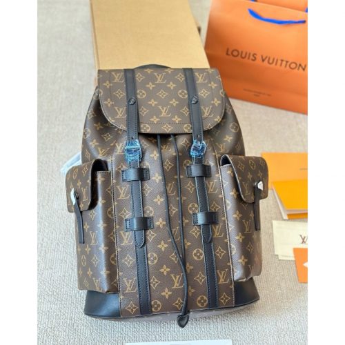 Louis Vuitton M43735 Christopher MM photo review