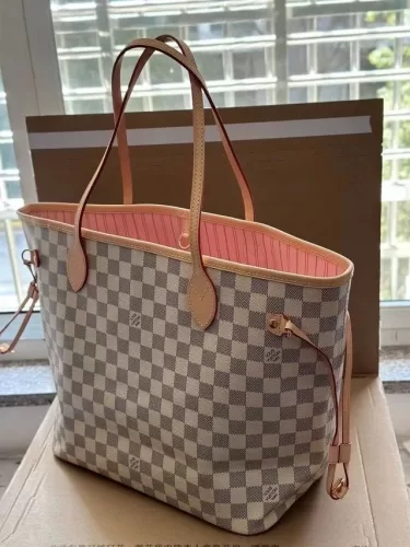 Louis Vuitton N40603 Neverfull MM Rose Ballerine Damier Azur Canvas photo review